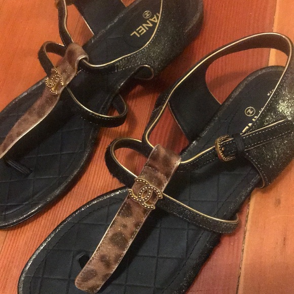 CHANEL leopard sandals - Picture 2 of 5